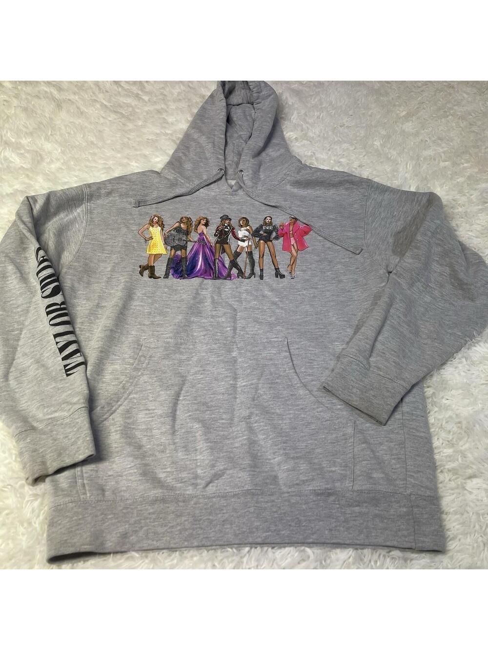 Taylor Swift Graphic Print Gray Fleece Hoodie with center pocket Size Large